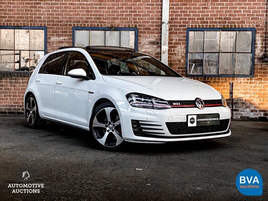 Volkswagen Golf GTI 2.0 TSI 220pk 2013, P-962-FV