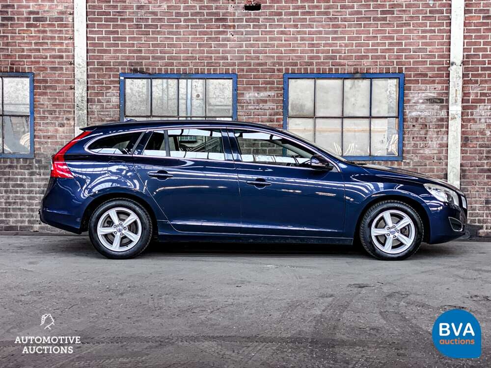 Volvo V60 2.0 D3  5-Cilinder 163PK Summum, GR-322-P