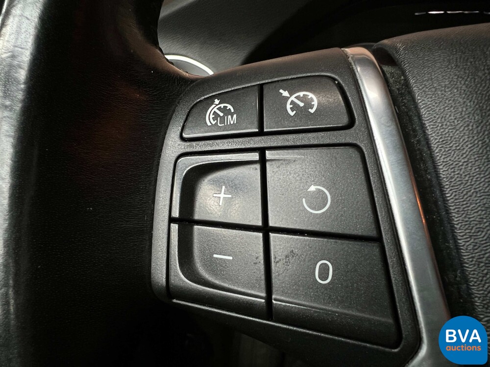 Volvo V60 2.0 D3  5-Cilinder 163PK Summum, GR-322-P