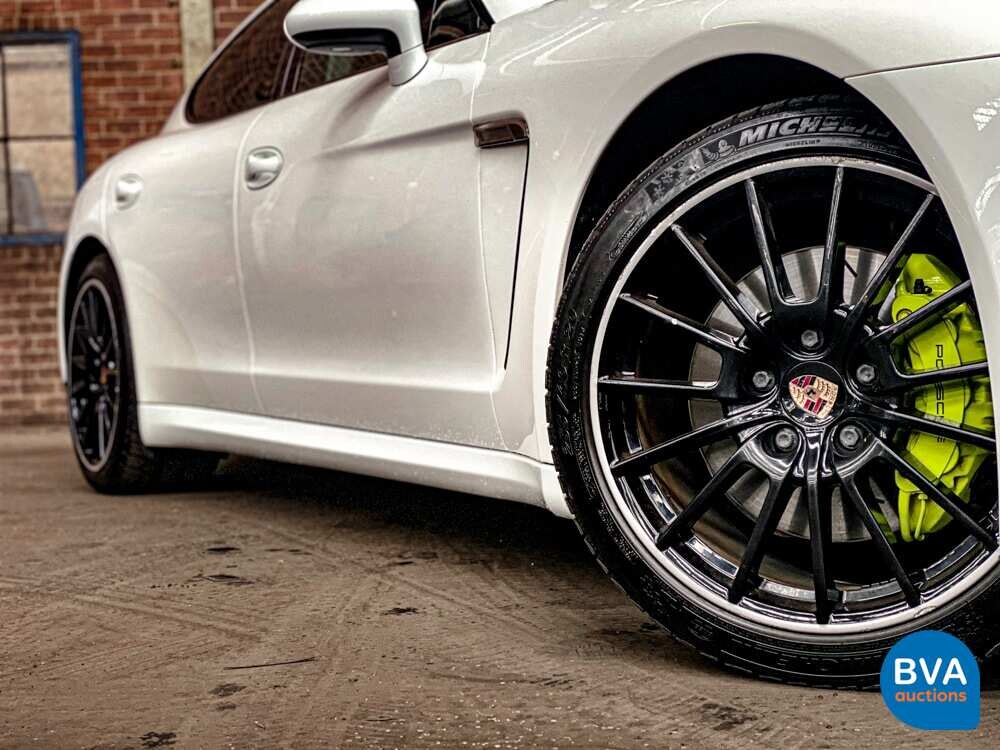 Porsche Panamera S E-Hybrid 416pk SportChrono 2014 -Org NL-, 5-TDZ-03