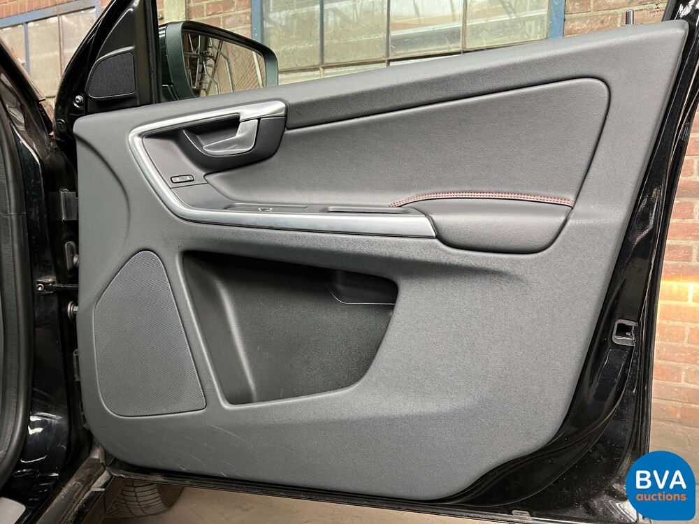 Volvo XC60 2.0 D4 FWD Ocean Race 181pk 2015, NS-919-H