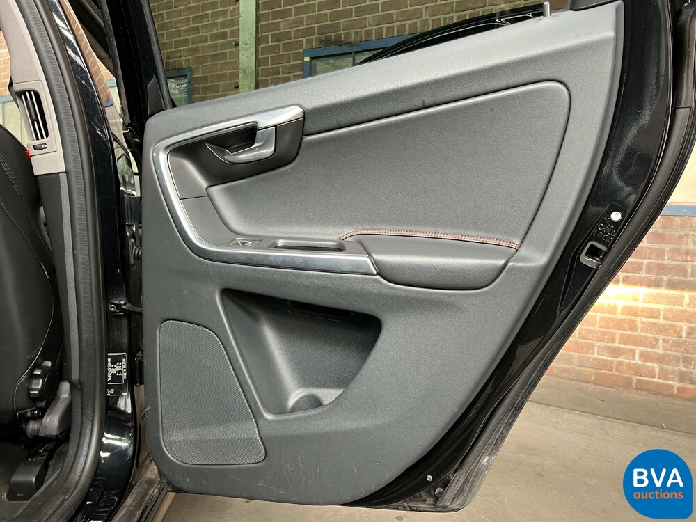 Volvo XC60 2.0 D4 FWD Ocean Race 181pk 2015, NS-919-H