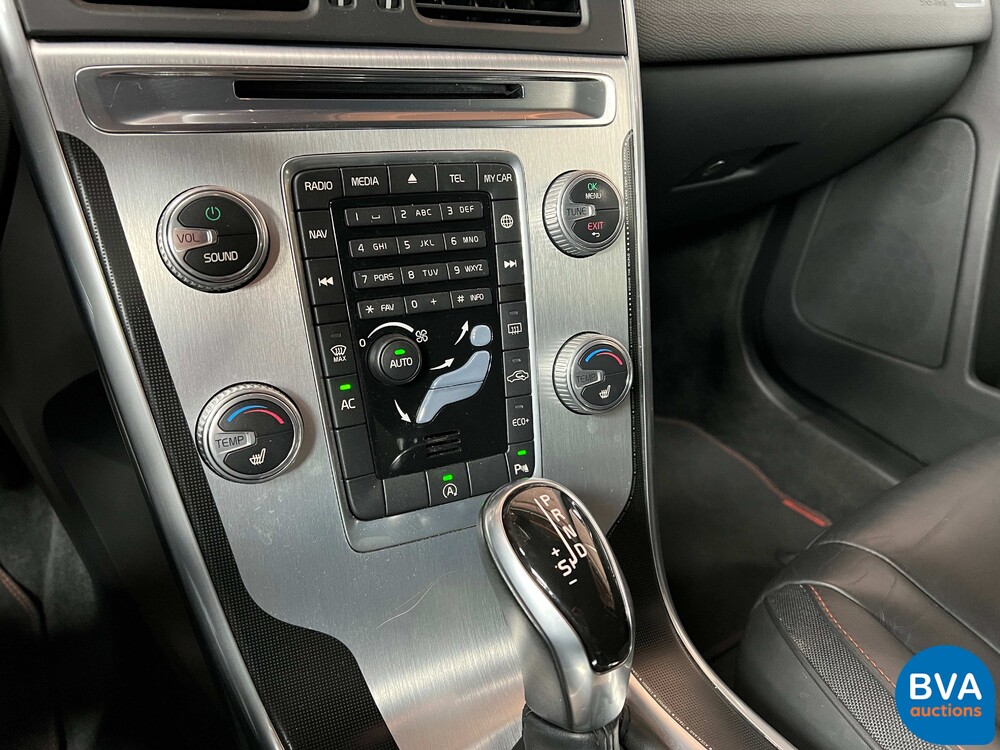 Volvo XC60 2.0 D4 FWD Ocean Race 181pk 2015, NS-919-H