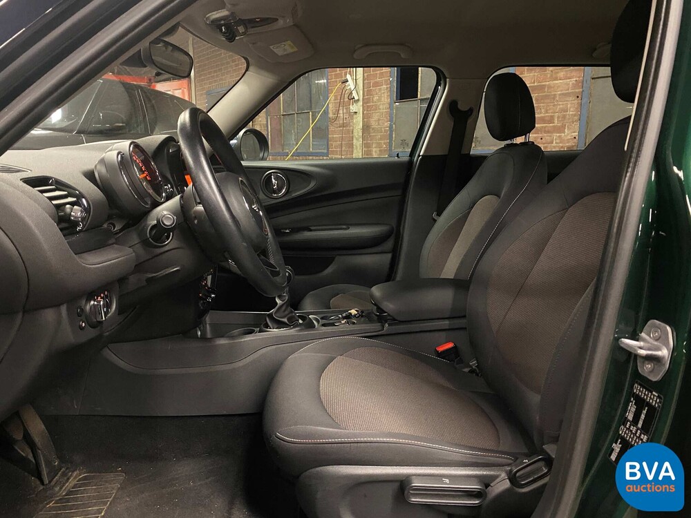 Mini Clubman 1.5D 116hp 2016 British Racing Green Mini Cooper.