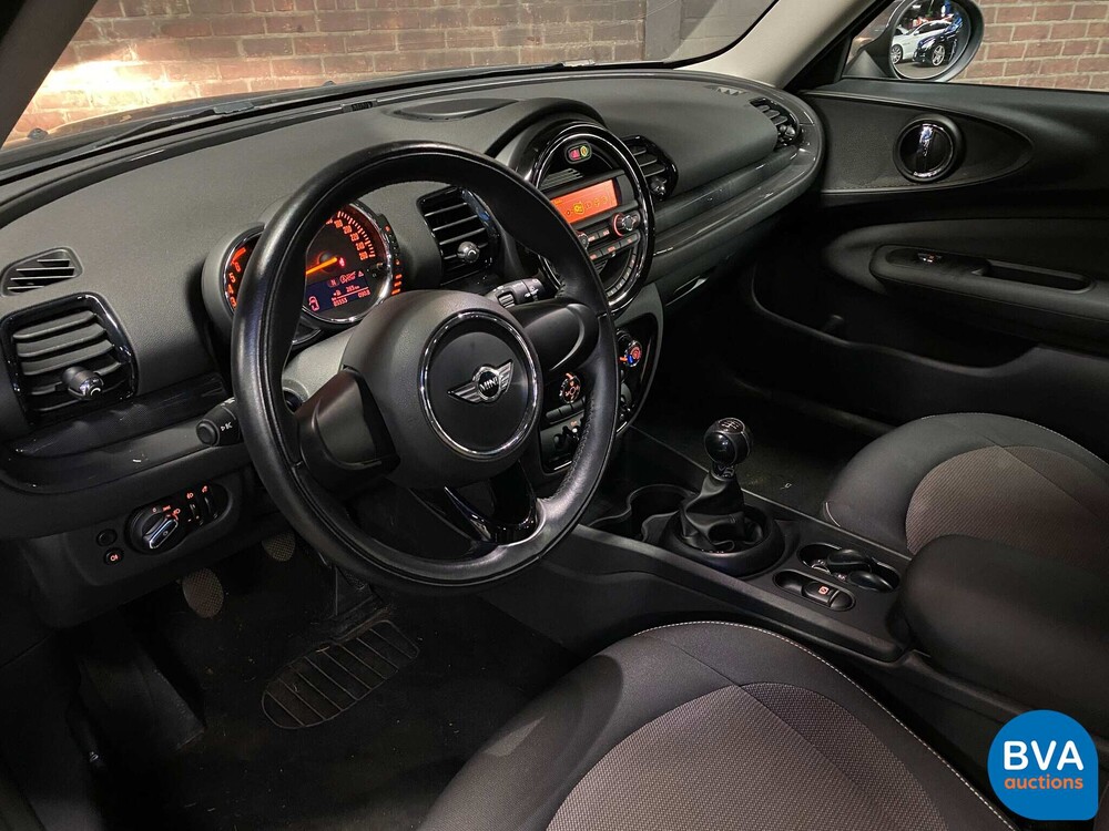 Mini Clubman 1.5D 116hp 2016 British Racing Green Mini Cooper.