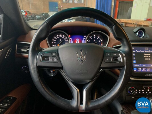 2014 Maserati Ghibli S Q4 411hp.