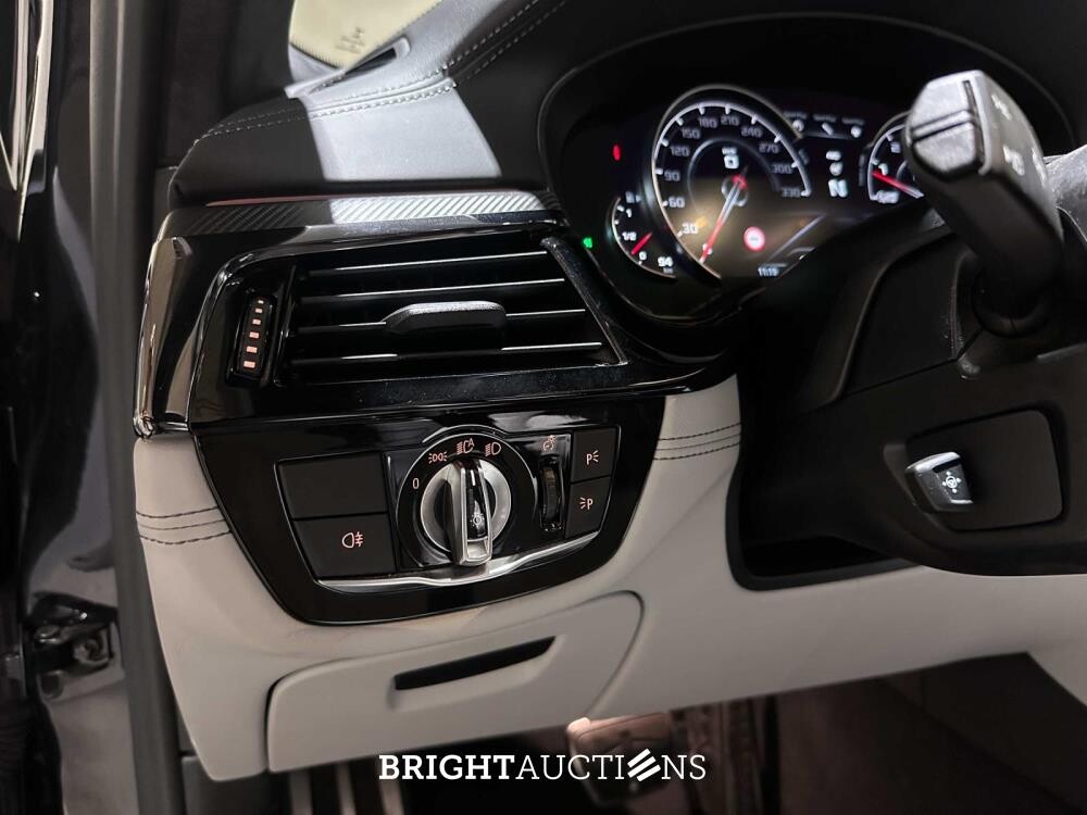 BMW M5 4.4 V8 600pk 2018 F90 5-serie, G-815-VL