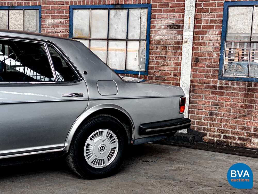 Bentley Eight 6.8 215 hp 1989.