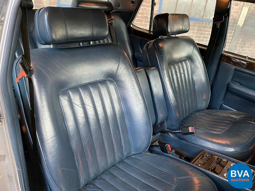 Bentley Eight 6.8 215 hp 1989.