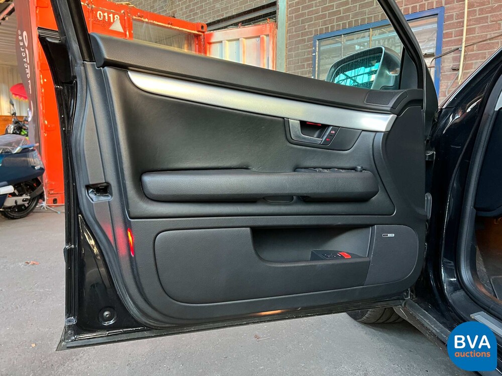 Audi S44.2 V8 Quattro ProLine 344PS 2005 -Org. NL-, 97-RB-XH.