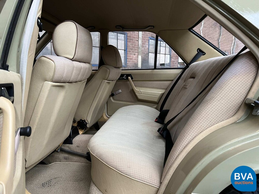 Mercedes Benz 190E 2.0 90hp W201 1983, 66-NDZ-8.