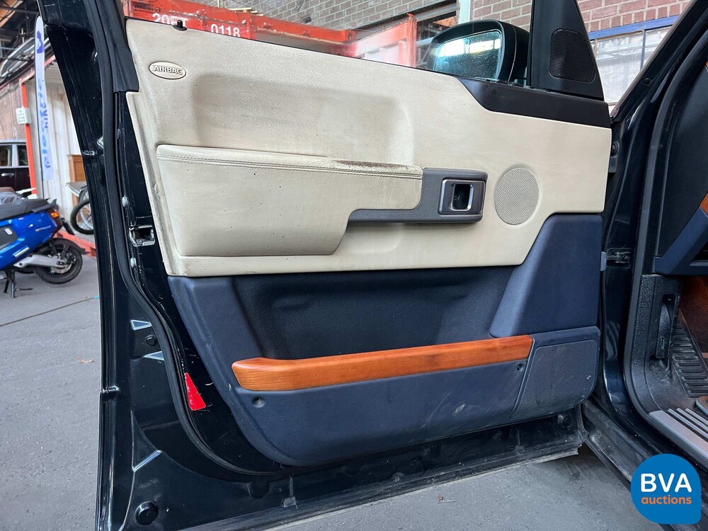 Land Rover Range Rover Vogue 4.4 V8 286hp 2002 -Org. NL-, 11-JN-TJ.