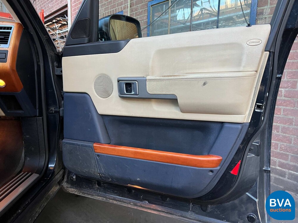 Land Rover Range Rover Vogue 4.4 V8 286hp 2002 -Org. NL-, 11-JN-TJ.