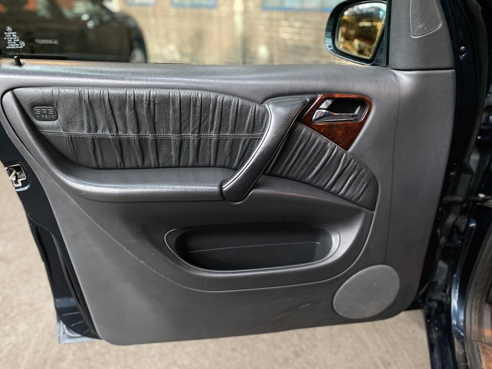 Mercedes-Benz ML500 293pk M-Klasse 2002, SN-823-Z.