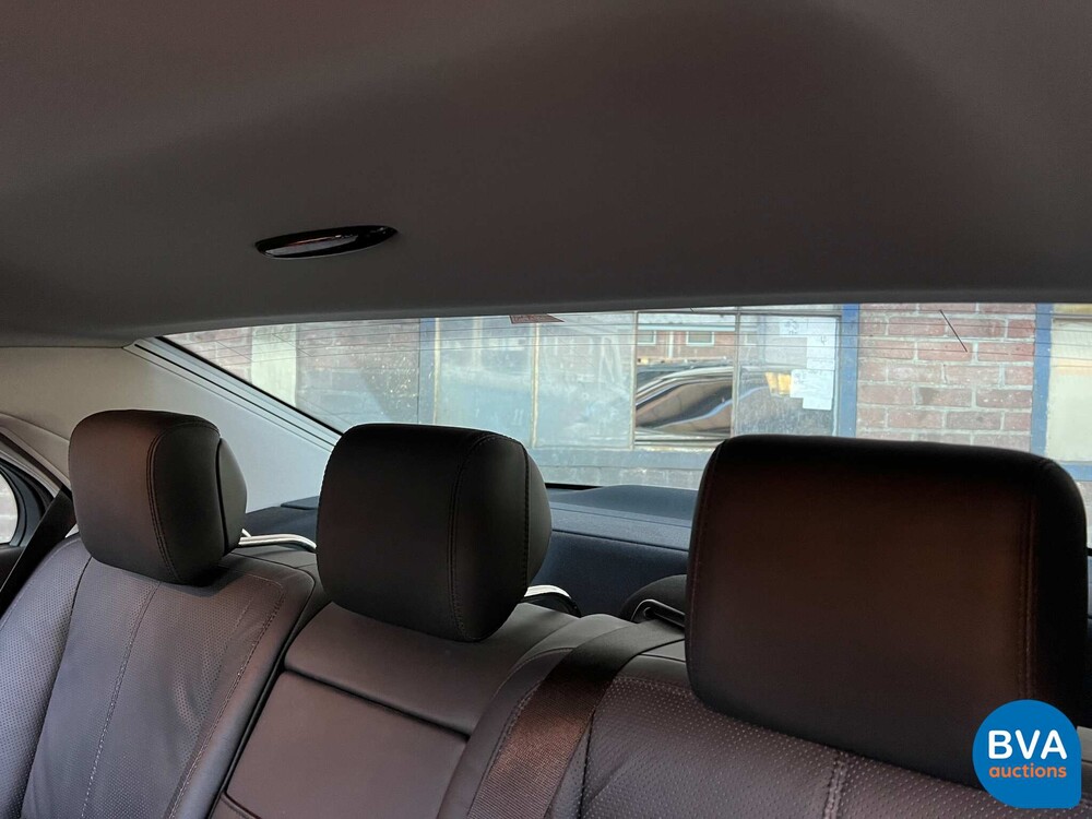 Mercedes-Benz S500 Long 387pk S-Class W221 2005 -Org. NL-, 79-RT-VG.