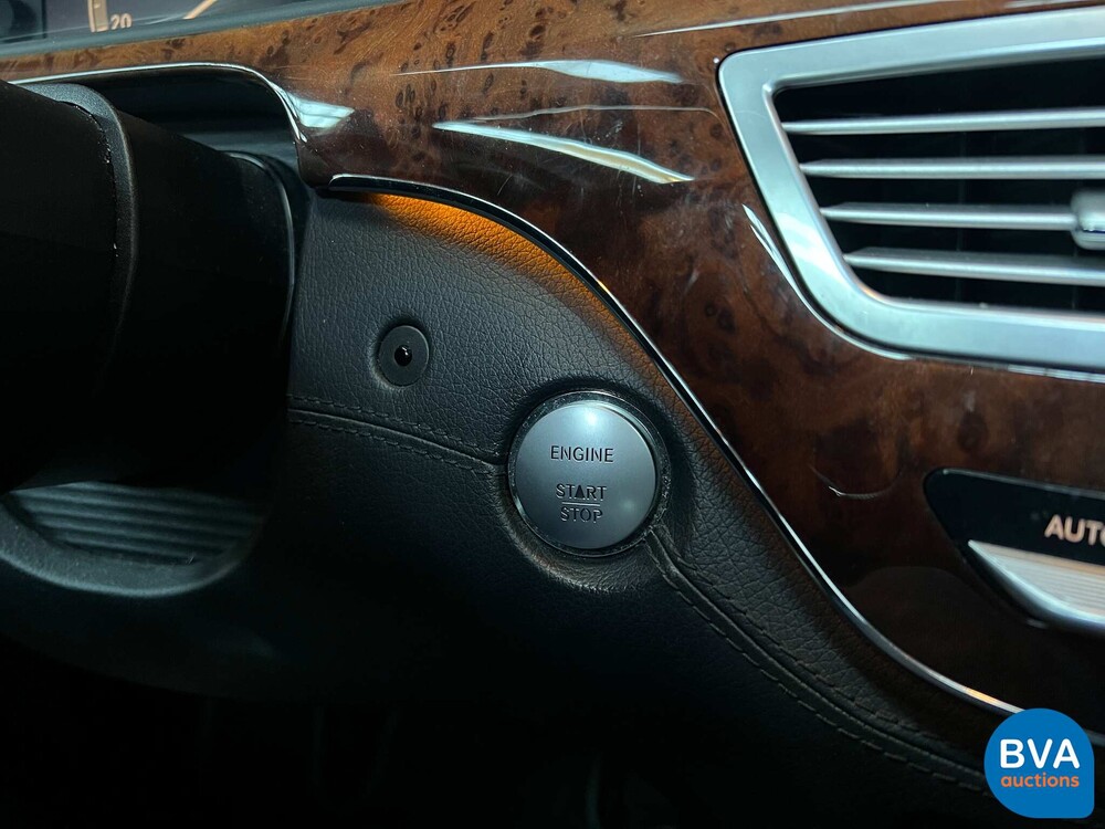 Mercedes-Benz S500 Long 387pk S-Class W221 2005 -Org. NL-, 79-RT-VG.