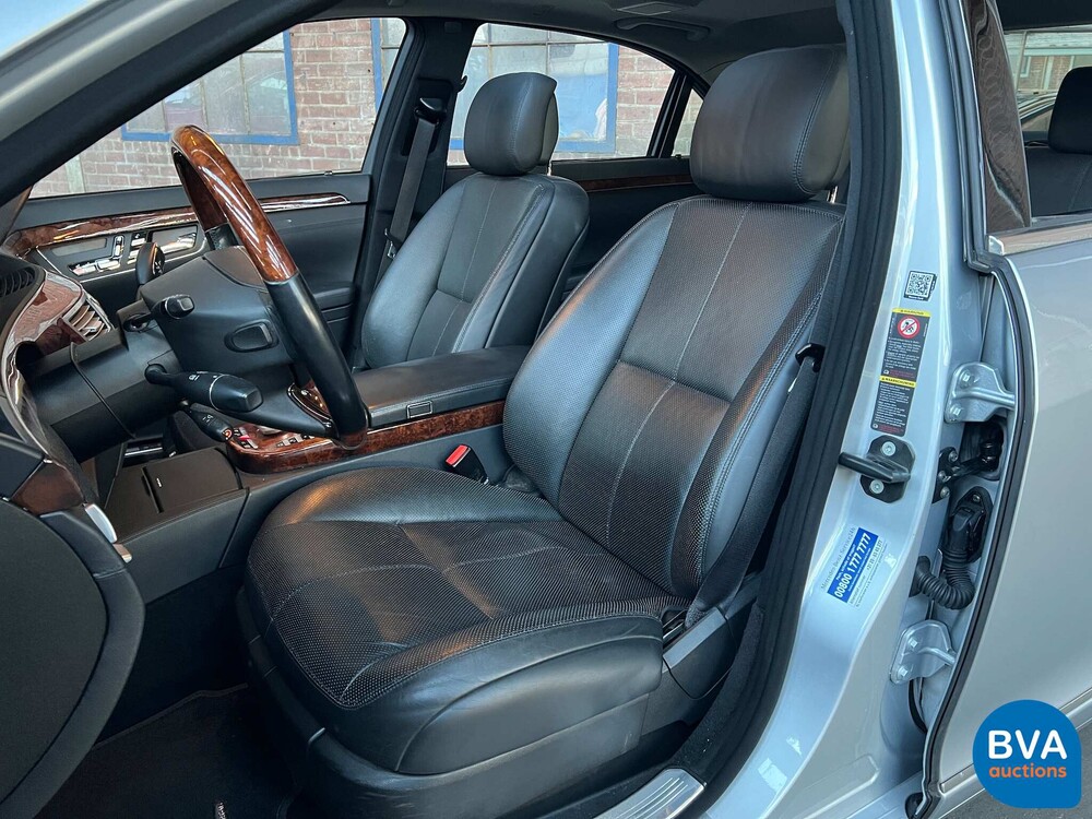 Mercedes-Benz S500 Long 387pk S-Class W221 2005 -Org. NL-, 79-RT-VG.
