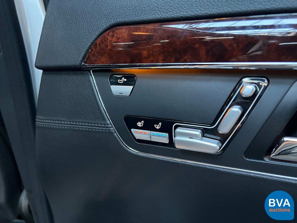 Mercedes-Benz S500 Long 387pk S-Class W221 2005 -Org. NL-, 79-RT-VG.