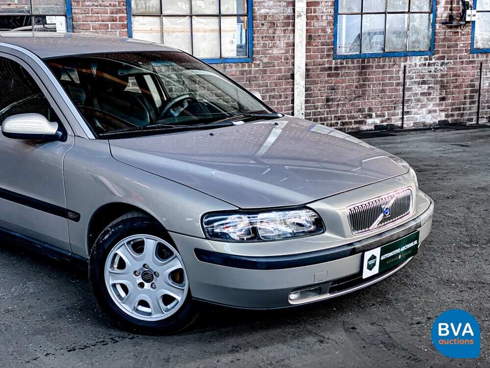 Volvo V70 2.4 Comfortline 7Personen 140PS 2001 -Org. NL-,10-HB-JN.
