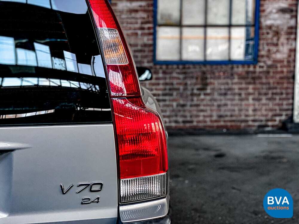 Volvo V70 2.4 Comfortline 7Personen 140PS 2001 -Org. NL-,10-HB-JN.