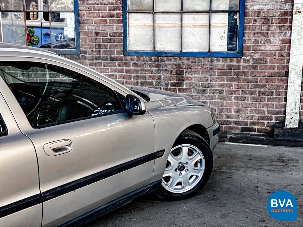 Volvo V70 2.4 Comfortline 7Personen 140PS 2001 -Org. NL-,10-HB-JN.