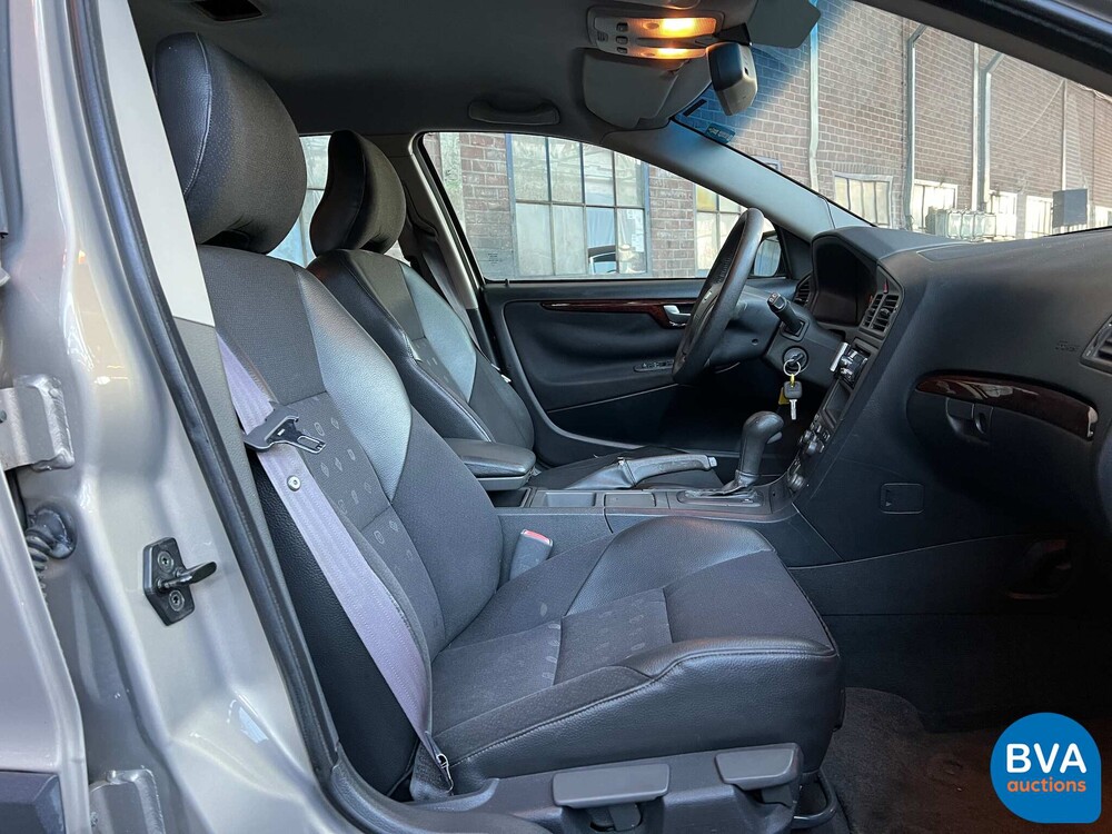 Volvo V70 2.4 Comfortline 7Personen 140PS 2001 -Org. NL-,10-HB-JN.