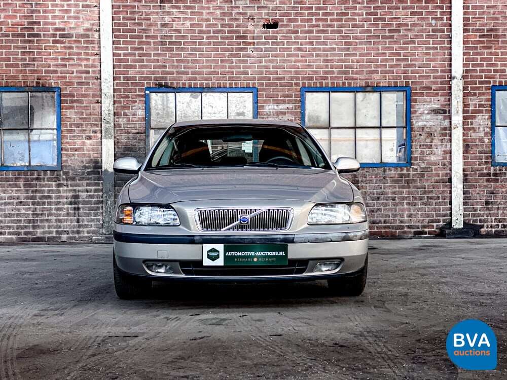 Volvo V70 2.4 Comfortline 7Personen 140PS 2001 -Org. NL-,10-HB-JN.