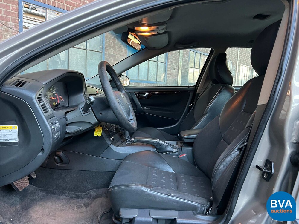 Volvo V70 2.4 Comfortline 7Personen 140PS 2001 -Org. NL-,10-HB-JN.