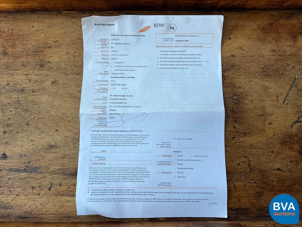 Volvo V70 2.4 Comfortline 7Personen 140PS 2001 -Org. NL-,10-HB-JN.