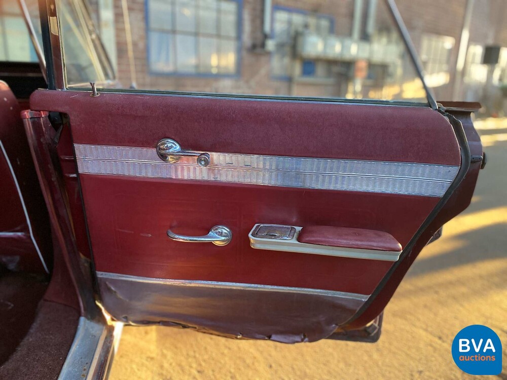 Pontiac Catalina 5.7 V8 175 hp 1963.