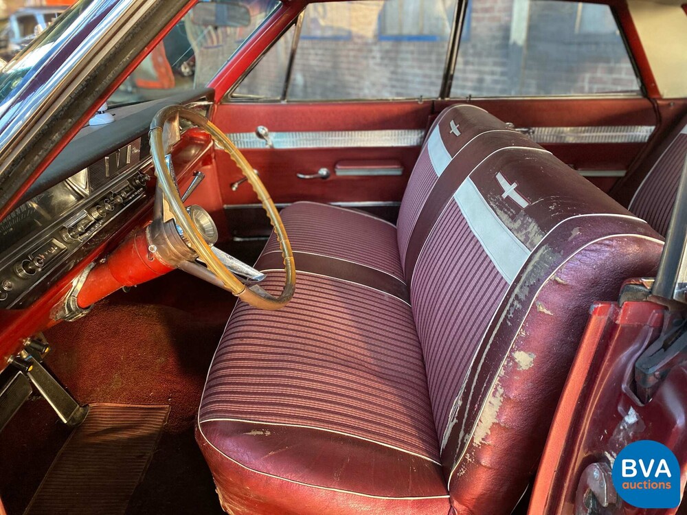 Pontiac Catalina 5.7 V8 175 hp 1963.