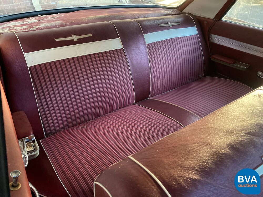 Pontiac Catalina 5.7 V8 175 hp 1963.