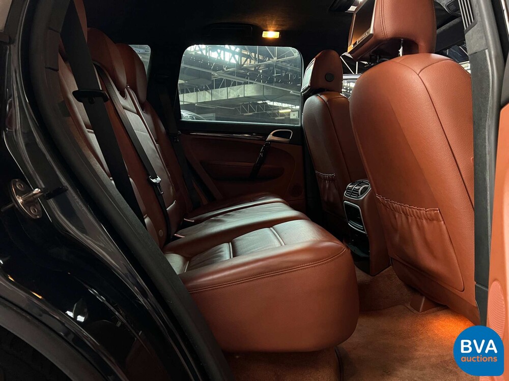 Porsche Cayenne Turbo 4.8 V8 500 PS 2007.