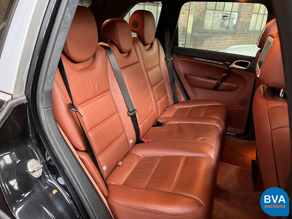 Porsche Cayenne Turbo 4.8 V8 500 PS 2007.