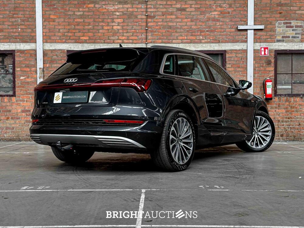 Audi e-tron 55 Quattro Business Edition Plus 95 kWh 408pk 2020 (Origineel-NL + 1e Eigenaar), K-881-DG
