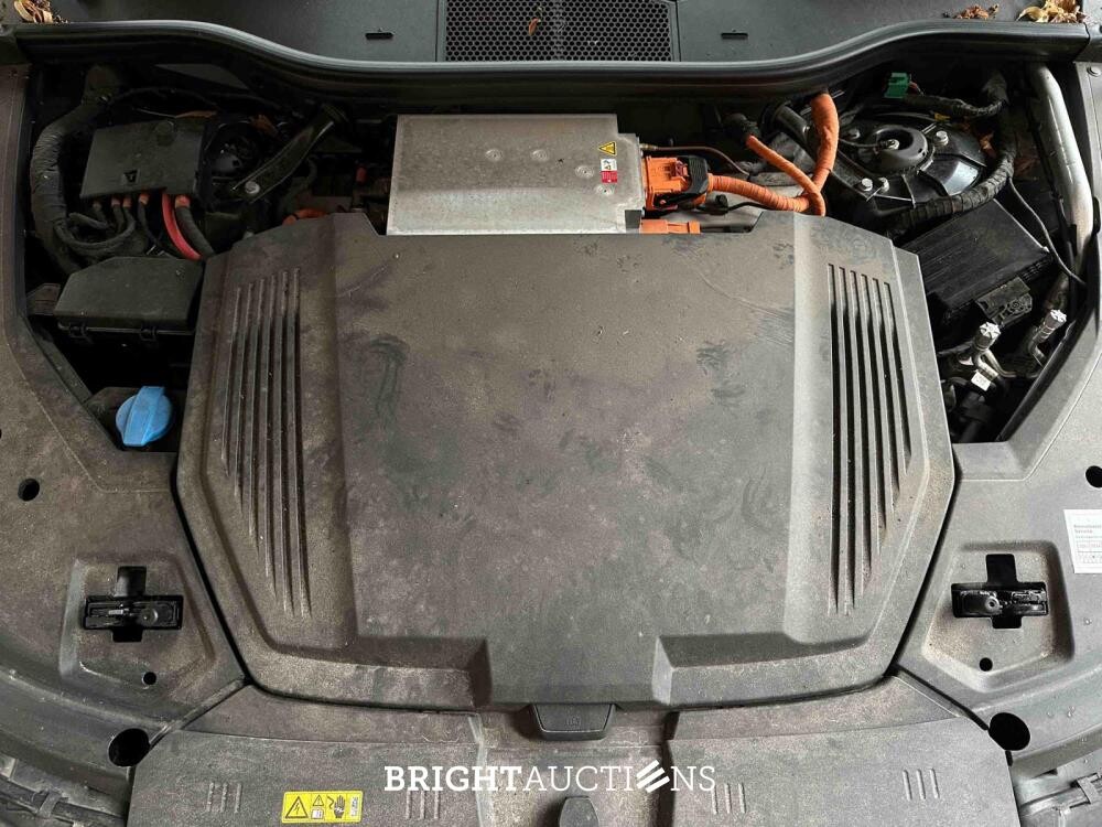 Audi e-tron 55 Quattro Business Edition Plus 95 kWh 408pk 2020 (Origineel-NL + 1e Eigenaar), K-881-DG