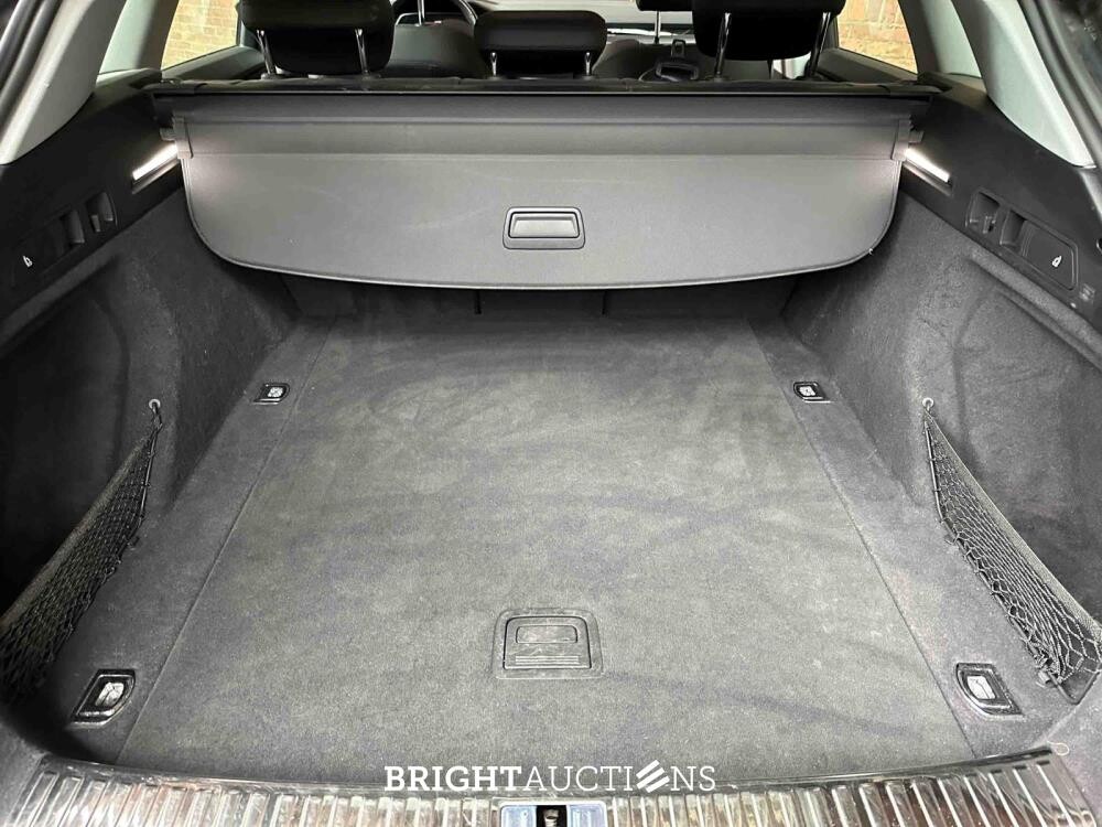 Audi e-tron 55 Quattro Business Edition Plus 95 kWh 408pk 2020 (Origineel-NL + 1e Eigenaar), K-881-DG