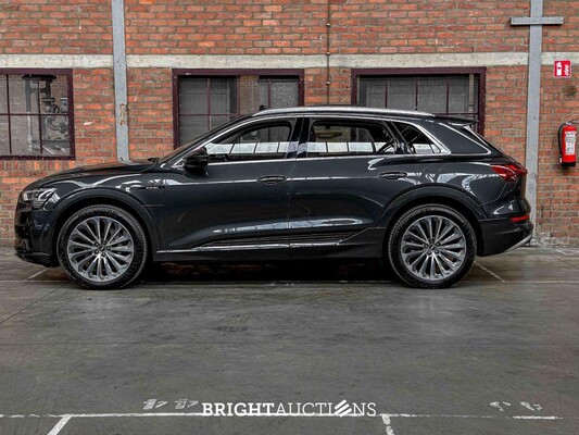 Audi e-tron 55 Quattro Business Edition Plus 95 kWh 408pk 2020 (Origineel-NL + 1e Eigenaar), K-881-DG