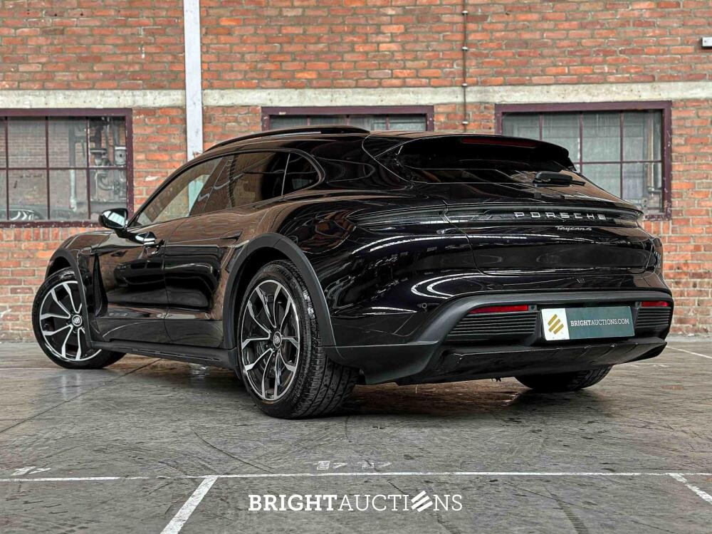 Porsche Taycan Cross Turismo 4 93 kWh Sport-Chrono 476hp 2021, P-434-JF