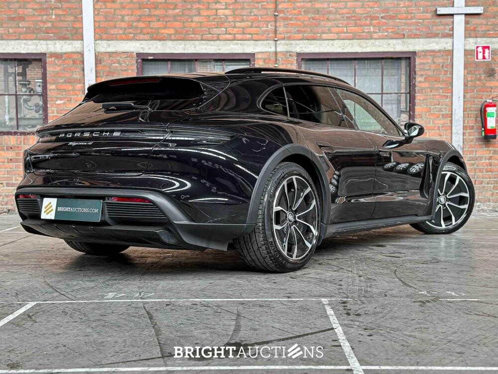 Porsche Taycan Cross Turismo 4 93 kWh Sport-Chrono 476hp 2021, P-434-JF
