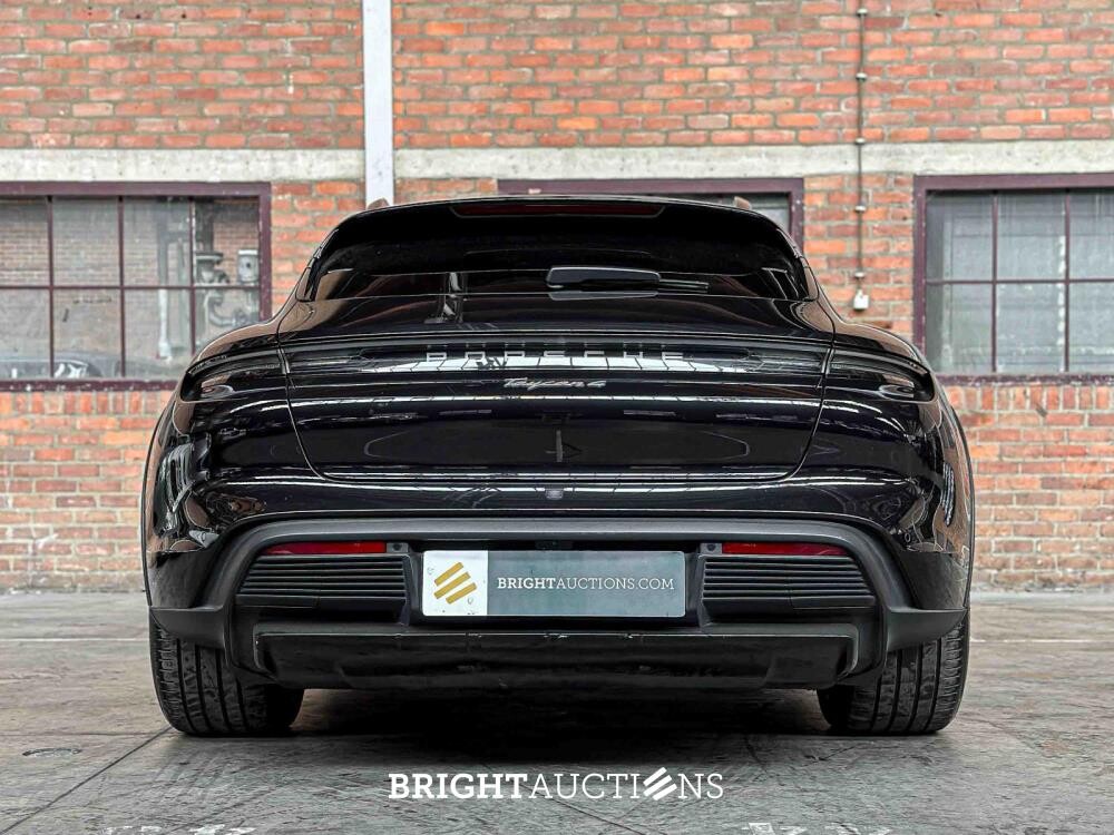 Porsche Taycan Cross Turismo 4 93 kWh Sport-Chrono 476hp 2021, P-434-JF