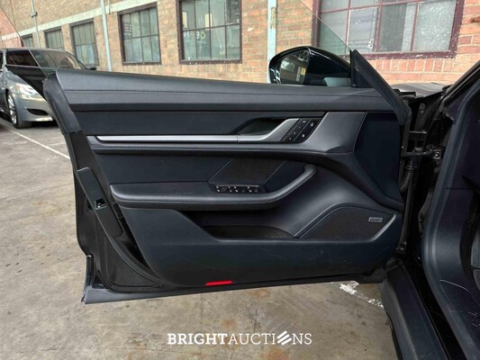 Porsche Taycan Cross Turismo 4 93 kWh Sport-Chrono 476hp 2021, P-434-JF