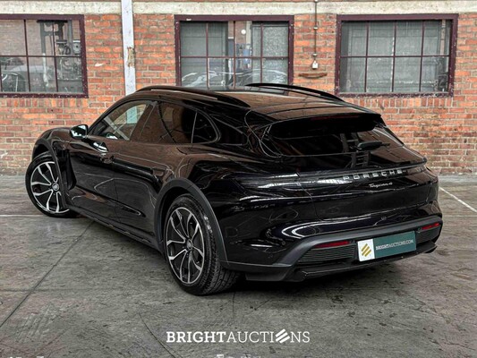 Porsche Taycan Cross Turismo 4 93 kWh Sport-Chrono 476hp 2021, P-434-JF