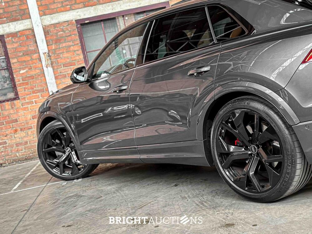 Audi RSQ8 4.0 TFSI V8 Quattro 600pk 2021, P-852-PZ