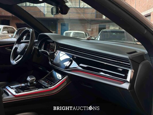 Audi RSQ8 4.0 TFSI V8 Quattro 600pk 2021, P-852-PZ