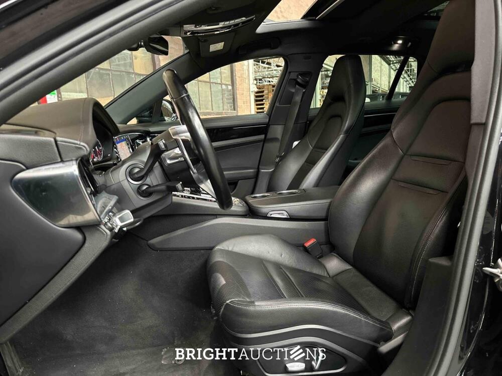 Porsche Panamera Sport Turismo 4 3.0 V6 Sport-Chrono 330pk 2017, H-920-FF