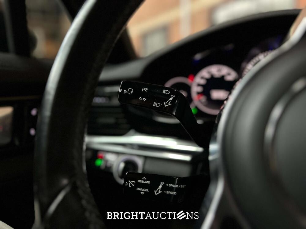 Porsche Panamera Sport Turismo 4 3.0 V6 Sport-Chrono 330pk 2017, H-920-FF