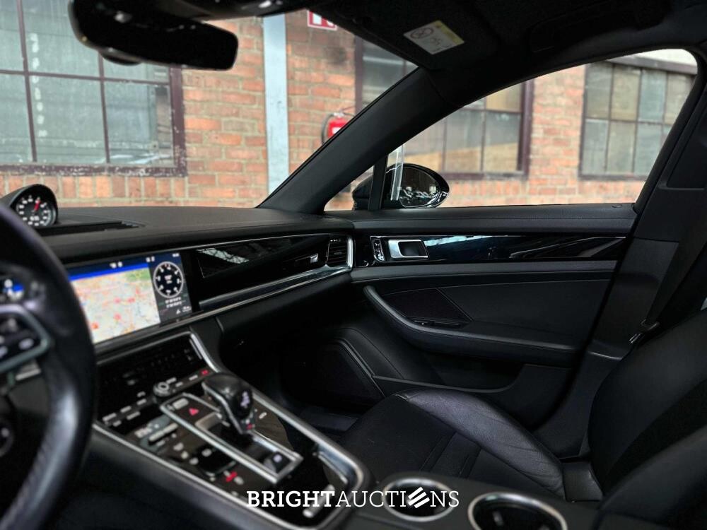 Porsche Panamera Sport Turismo 4 3.0 V6 Sport-Chrono 330pk 2017, H-920-FF