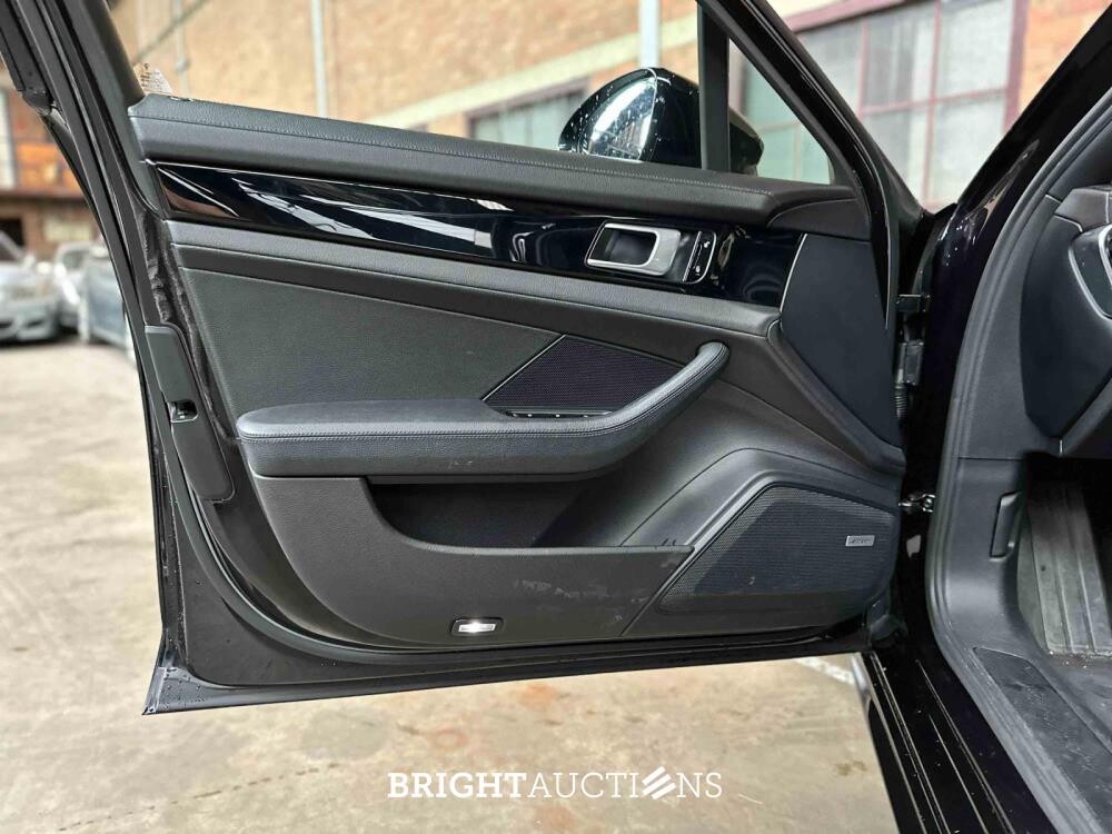 Porsche Panamera Sport Turismo 4 3.0 V6 Sport-Chrono 330pk 2017, H-920-FF