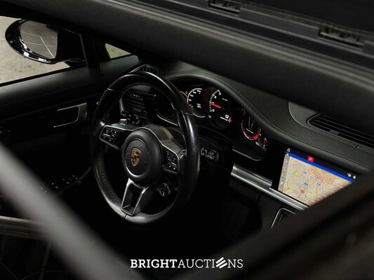 Porsche Panamera Sport Turismo 4 3.0 V6 Sport-Chrono 330pk 2017, H-920-FF